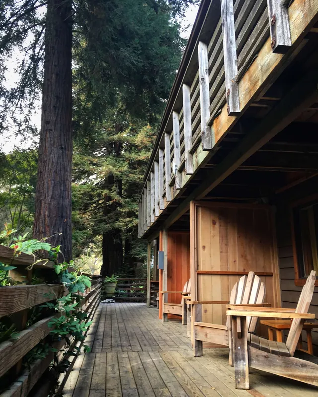 Big Sur River Inn wedding venue