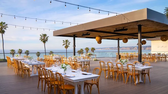 La Jolla Cove Rooftop wedding venue