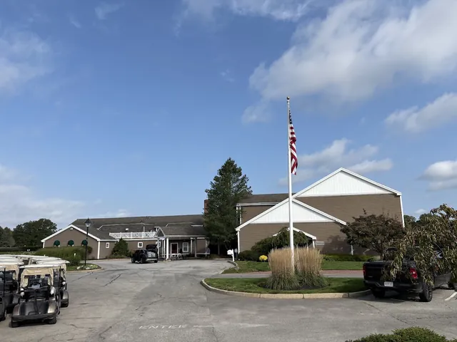 Crestwood Country Club
