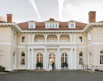 Tupper Manor wedding venue