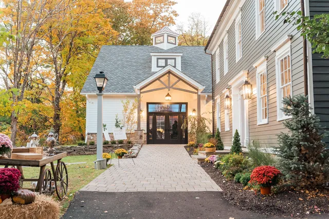 Inn at Millrace Pond
