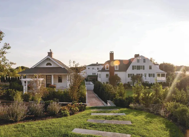 Canoe Place Inn wedding venue