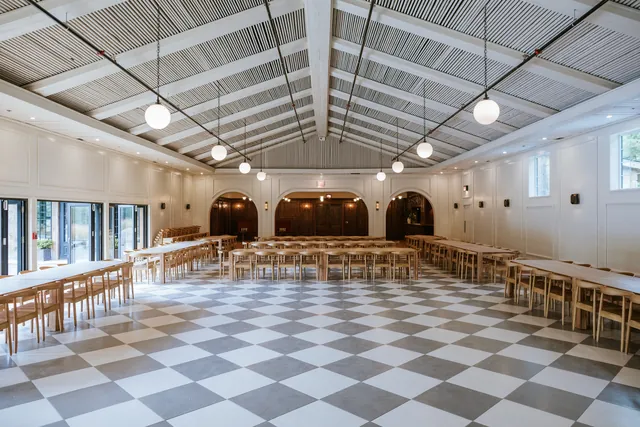 Friends and Neighbors wedding venue