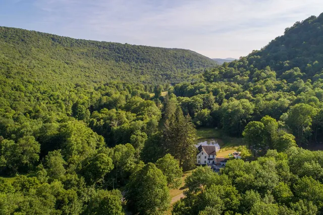 Lavalley Estates