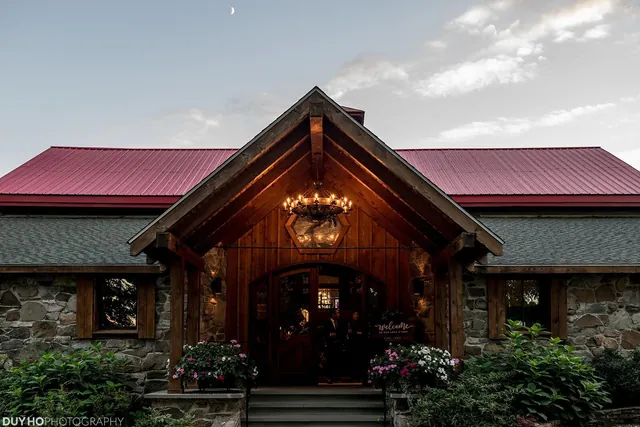 Red Maple Vineyards