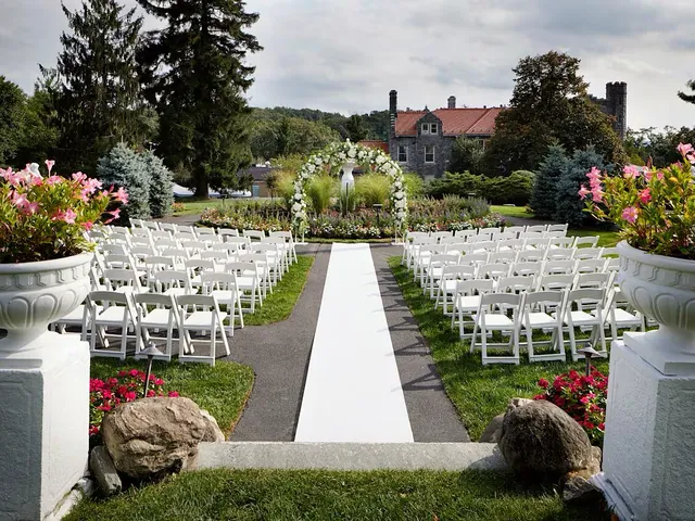 Tarrytown House Estate