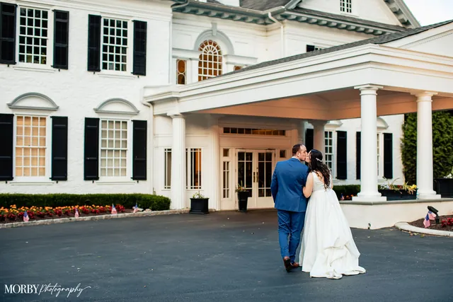 Radnor Valley Country Club wedding venue